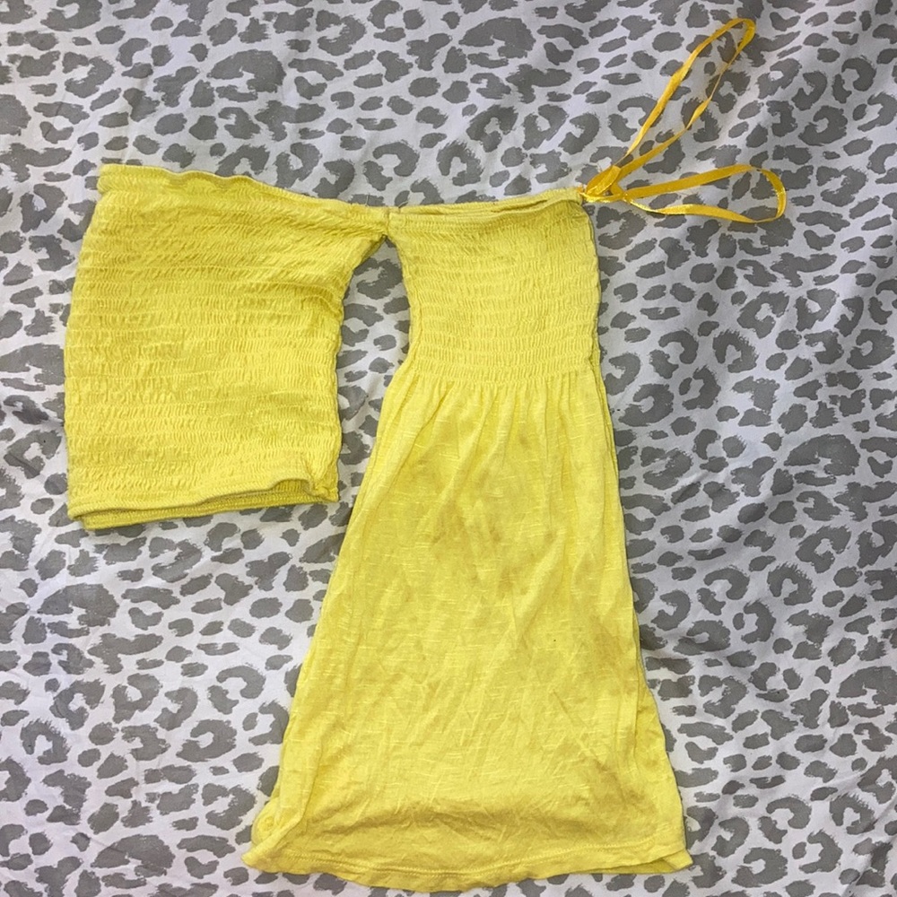 High Yellow Off the shoulder Crop Top